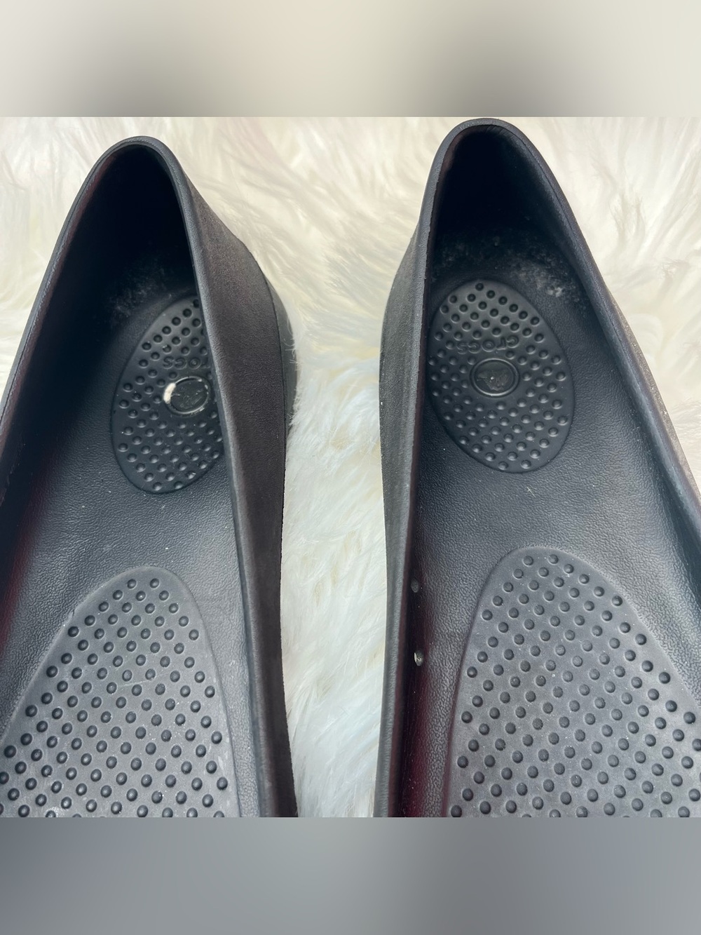 Crocs “Gianna” Disc Ballet Flats - Picture 8 of 13